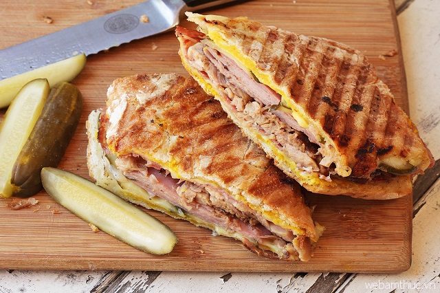 Sandwich kiểu Cuba vừa tiện lợi, giá bình dân nên rất được ưa chuộng